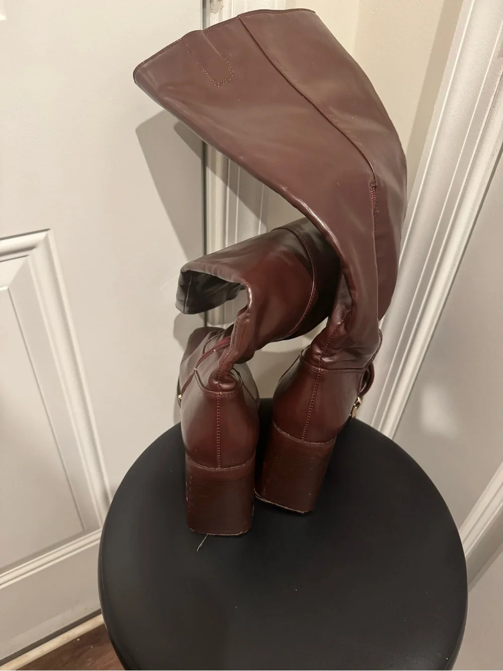 Women’s Tall Burgundy Block Heel Boots size 9